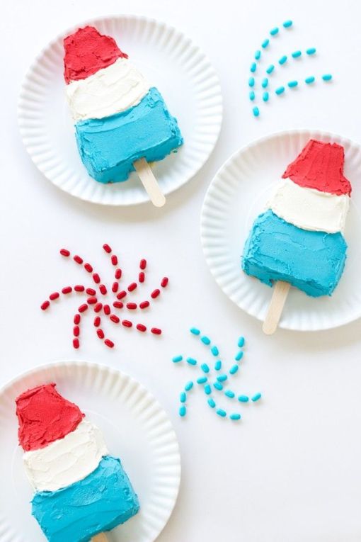 Fourth of July | the white dahlia | popsicle cakes