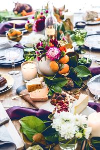 Holiday Table | the white dahlia via APARTMENT34